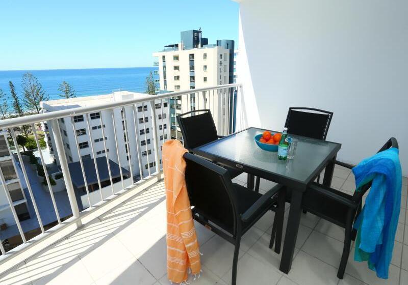 Hotel Seamark On First