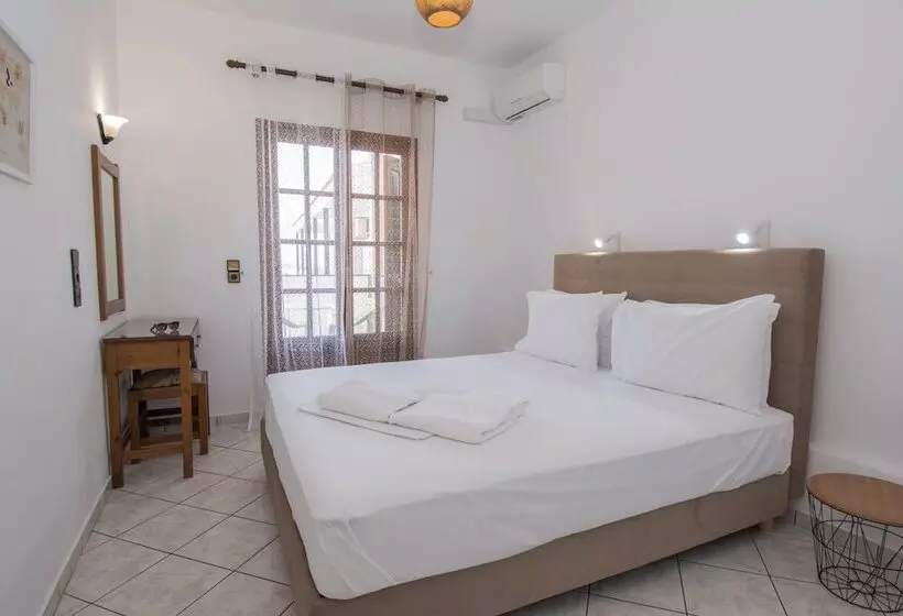 Rena Apartments By Checkin