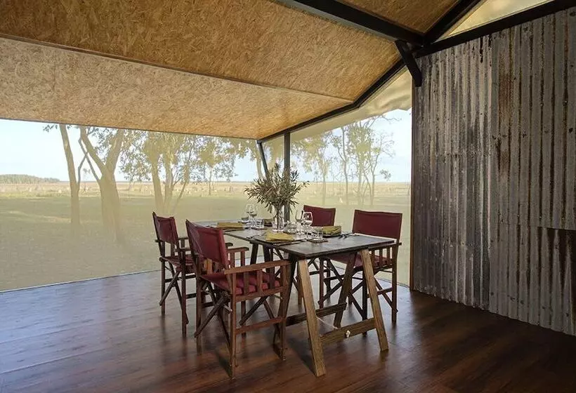 Hotel Bamurru Plains