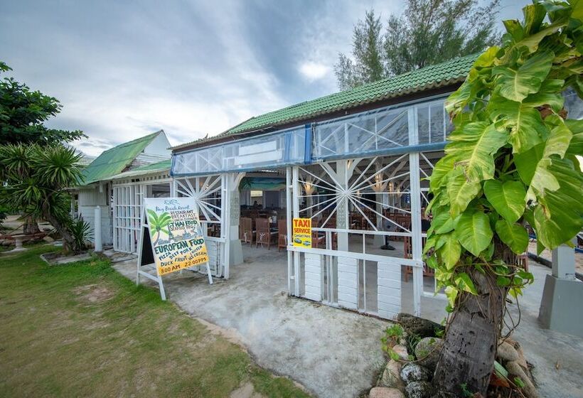 هتل Bay Beach Resort