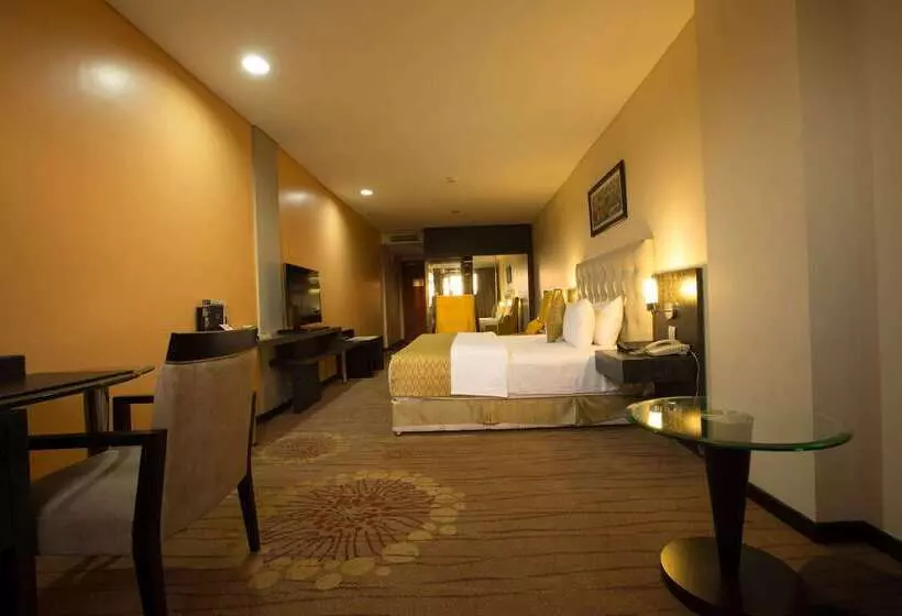 酒店 Best Western Premier Accra Airport