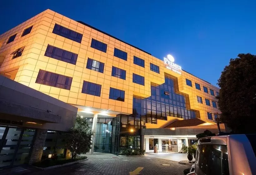 酒店 Best Western Premier Accra Airport