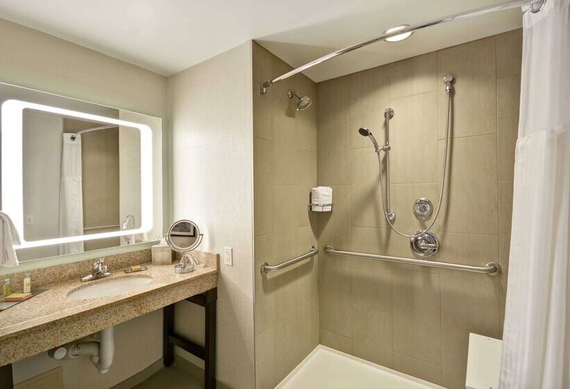 فندق Doubletree By Hilton Chicago Midway Airport