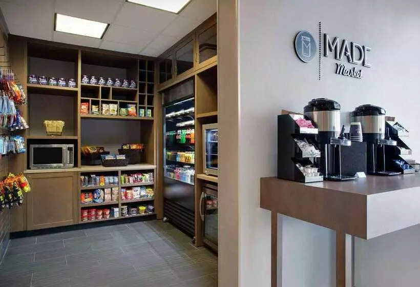 Szálloda Doubletree By Hilton Chicago Midway Airport