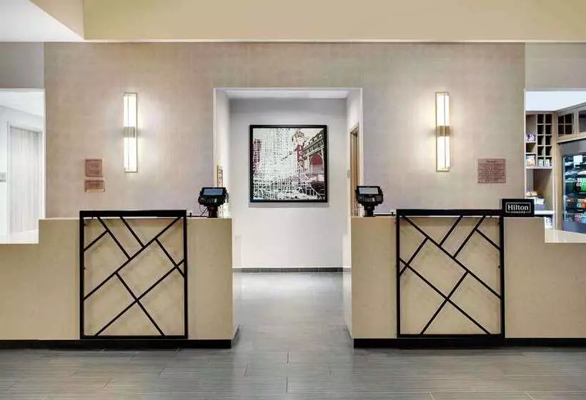 Szálloda Doubletree By Hilton Chicago Midway Airport