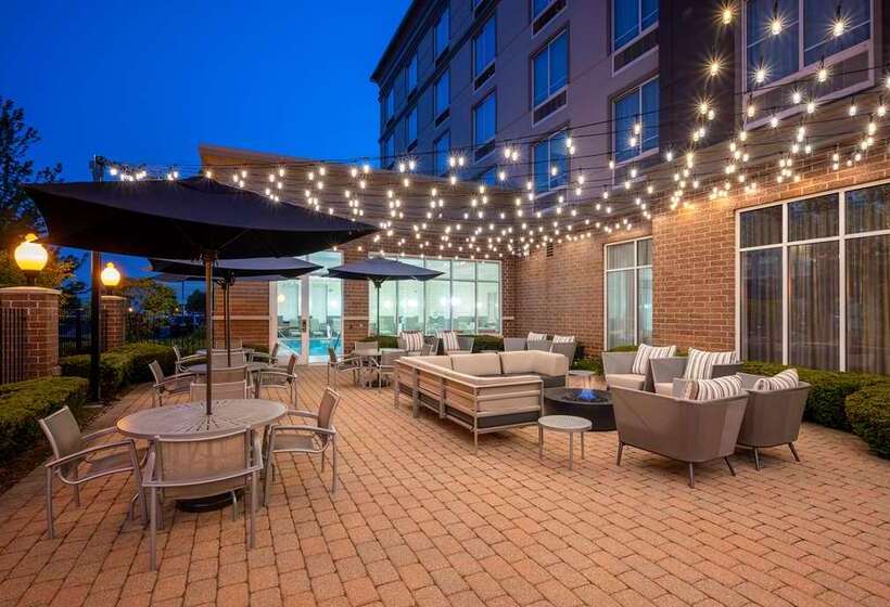 فندق Doubletree By Hilton Chicago Midway Airport