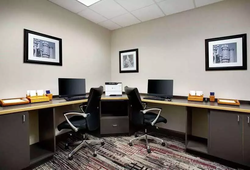 Szálloda Doubletree By Hilton Chicago Midway Airport