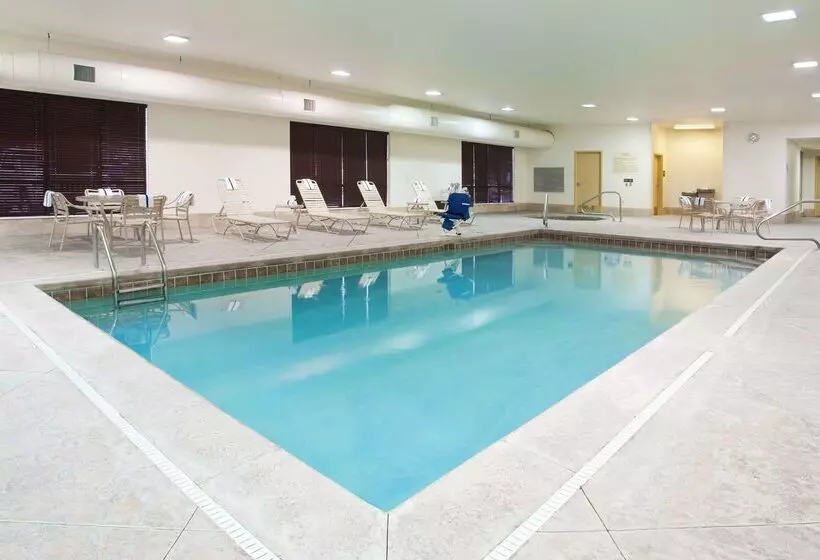 酒店 Hampton Inn & Suites Grove City