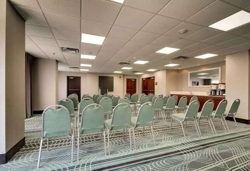 בית מלון כפרי Hampton Inn Yemassee/point South