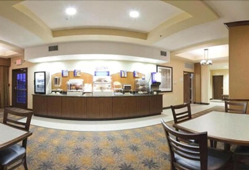 Holiday Inn Express Hotel & Suites Lamar By Ihg