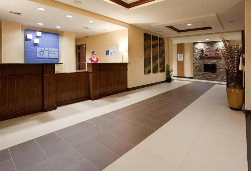 Holiday Inn Express Hotel & Suites Lamar By Ihg