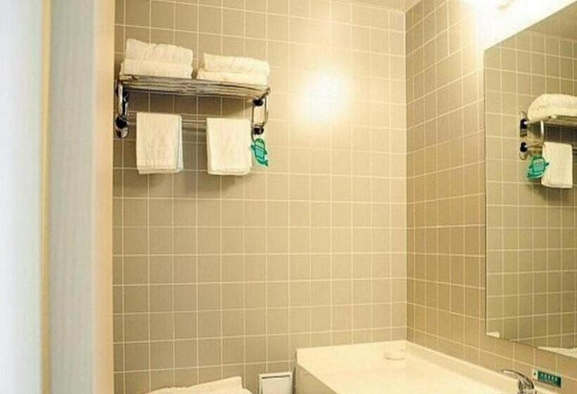 Hotel Jinjiang Inn Wuhan Huanghelou Fuxing Road Metro Station