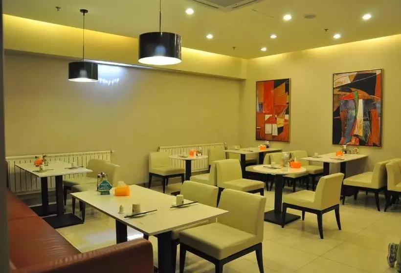 Отель Jinjiang Inn Qingdao Hai Er Road