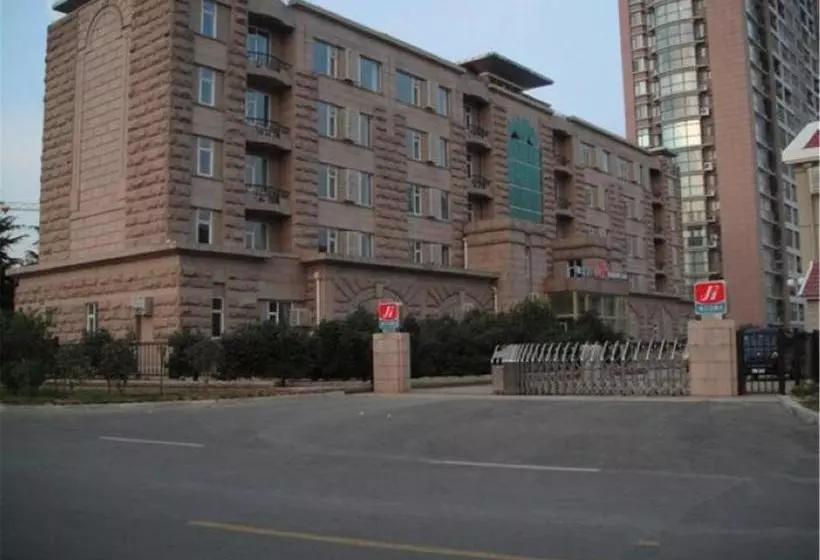 Отель Jinjiang Inn Qingdao Hai Er Road