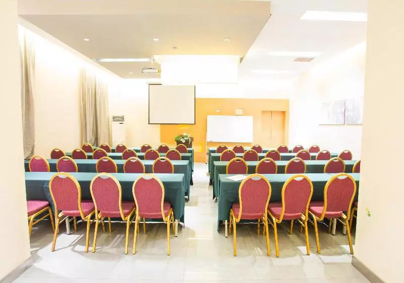 Hotel Jinjiang Inn Zhengzhou Chengdong Rd