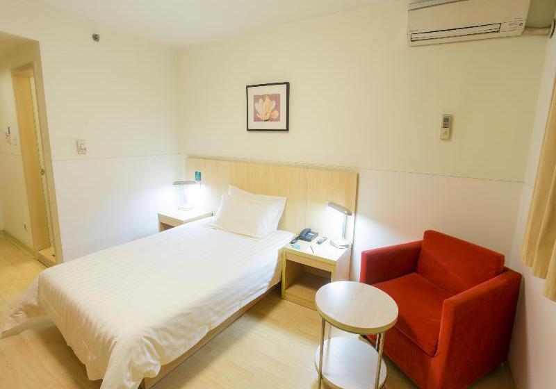 Отель Jinjiang Inn Zhengzhou Chengdong Rd