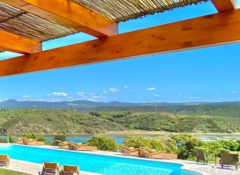 בית מלון כפרי Monte Do Zambujeiro