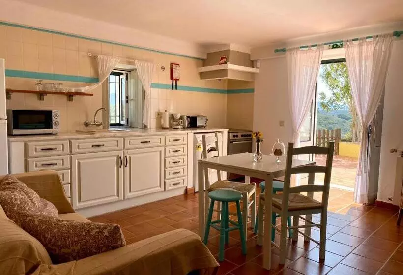 בית מלון כפרי Monte Do Zambujeiro