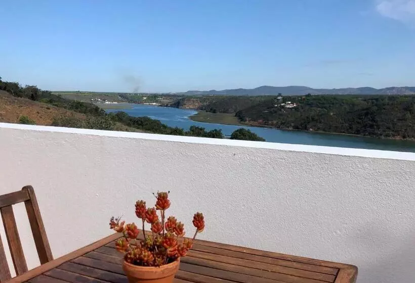 בית מלון כפרי Monte Do Zambujeiro