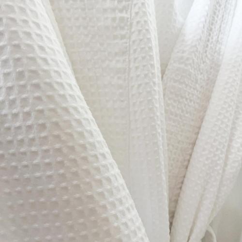 בית מלון כפרי Waves Luxury Suites