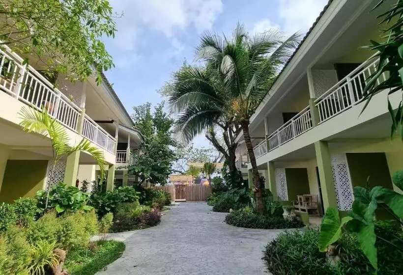 בית מלון כפרי Arkbar Beach Club