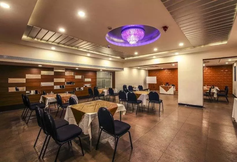 酒店 Ebony Boutique