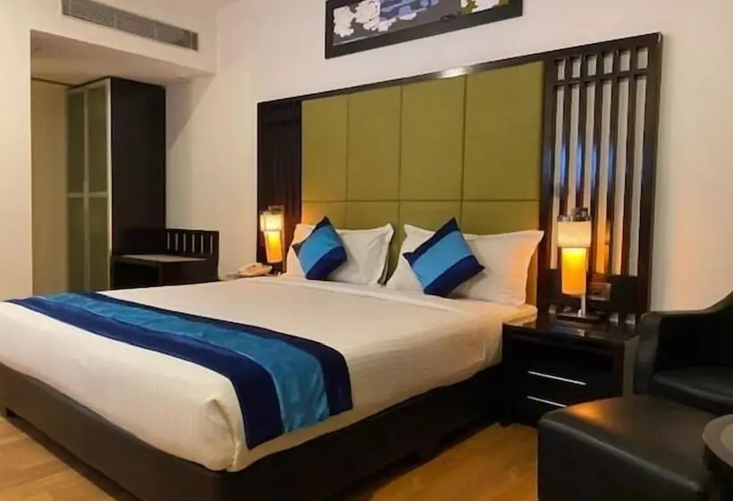 酒店 Ebony Boutique