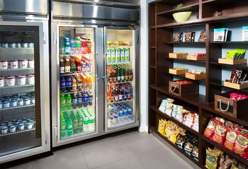 酒店 Element Miami International Airport