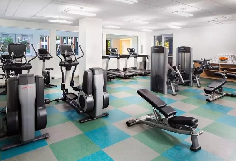 酒店 Element Miami International Airport