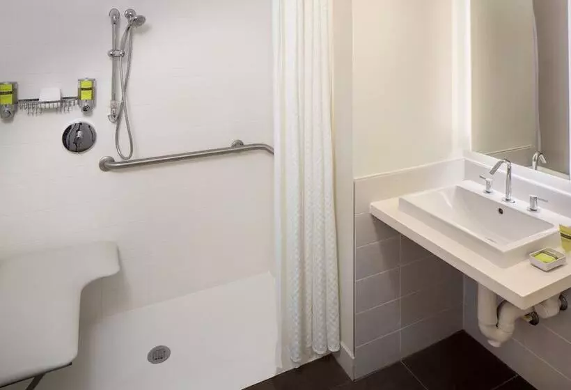 酒店 Element Miami International Airport