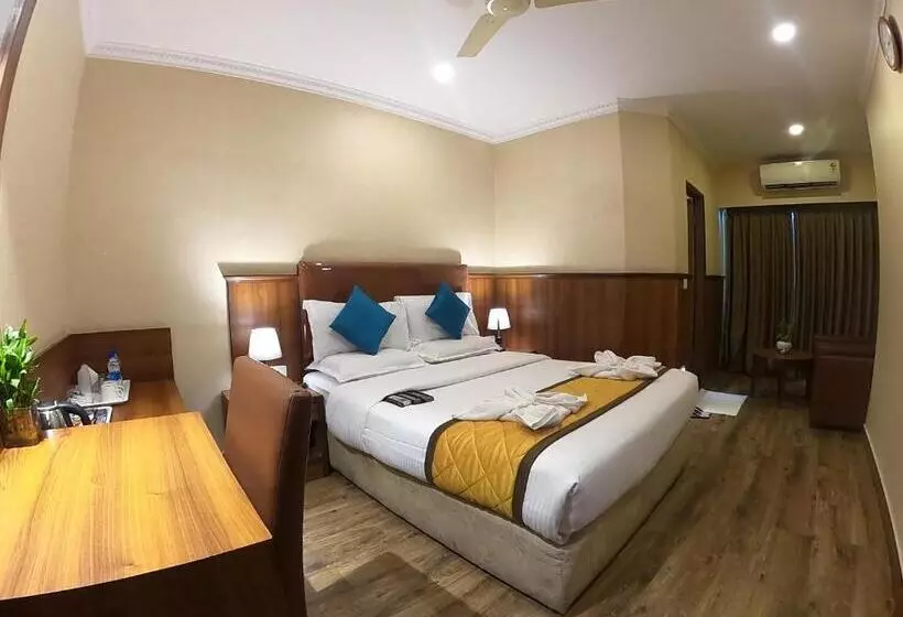 Hotel Noor Empire International Kormangala