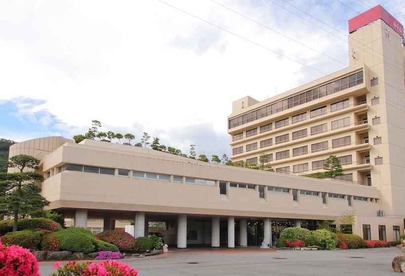 בית מלון כפרי Hana Isawa