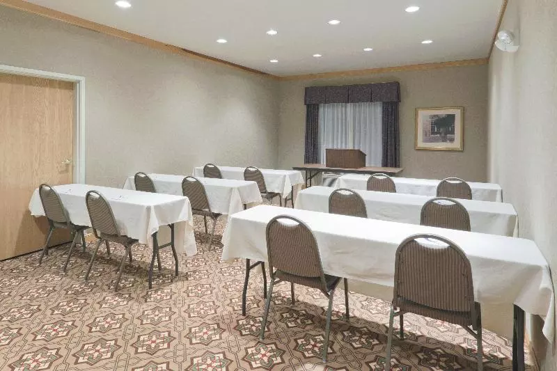 ホテル Holiday Inn Express Greensburg, An Ihg