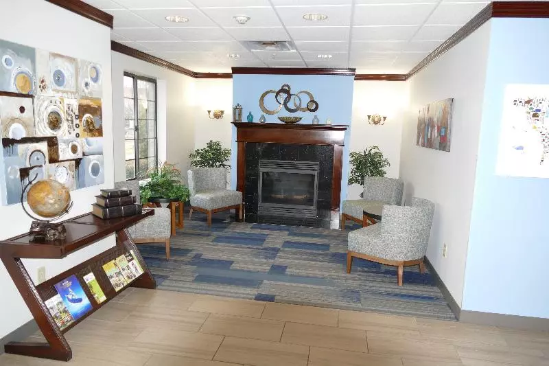 ホテル Holiday Inn Express Greensburg, An Ihg