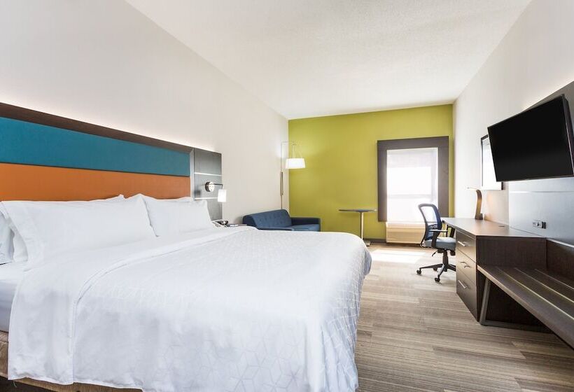 Отель Holiday Inn Express   Plymouth, An Ihg