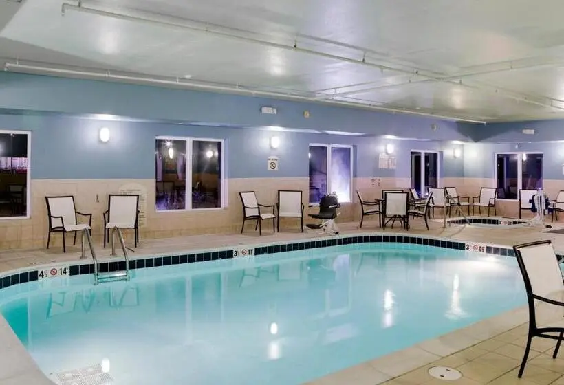 ホテル Holiday Inn Express & Suites Jacksonville, An Ihg
