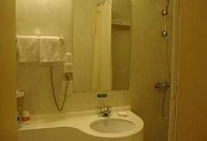 هتل Jinjiang Inn Shanghai Huaihai Road East