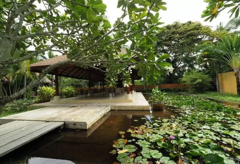 Otel Keeree Waree Seaside Villa