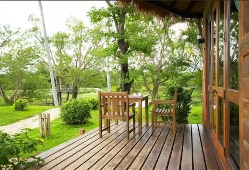 Otel Keeree Waree Seaside Villa