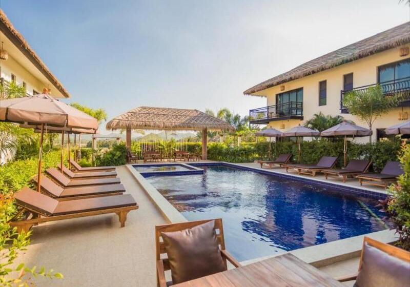 Отель Pa Prai Villa At The Plantation