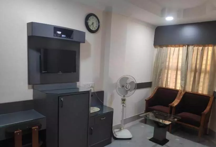 Hotel Saraswati Retreat