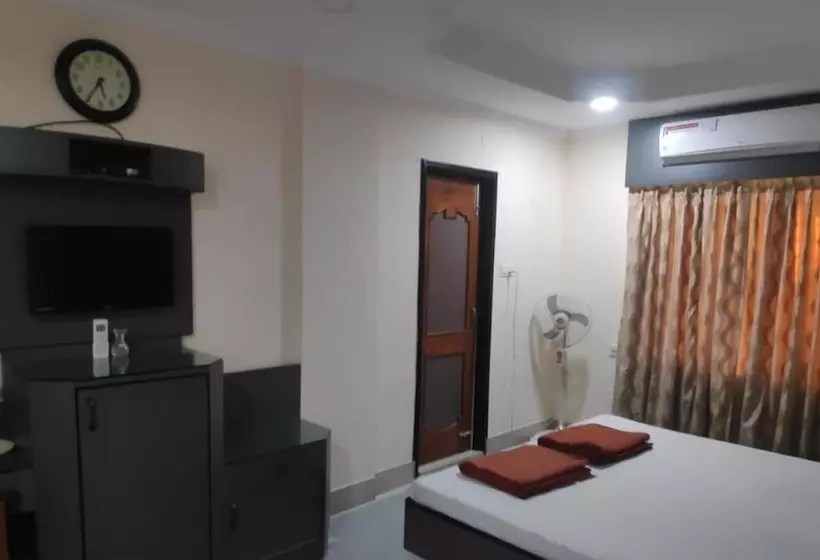 Hotel Saraswati Retreat