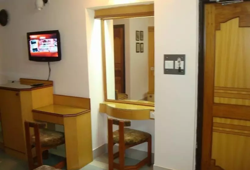 Hotel Saraswati Retreat