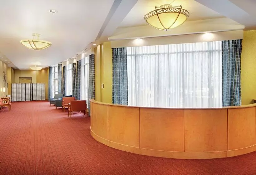 Hotelli Doubletree By Hilton Richmond Airport