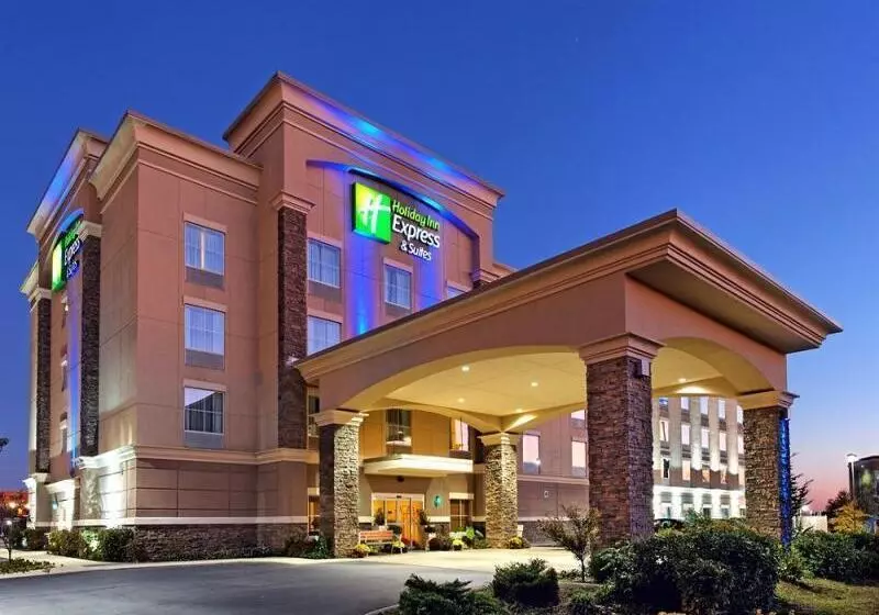 Отель Holiday Inn Express & Suites Cookeville, An Ihg
