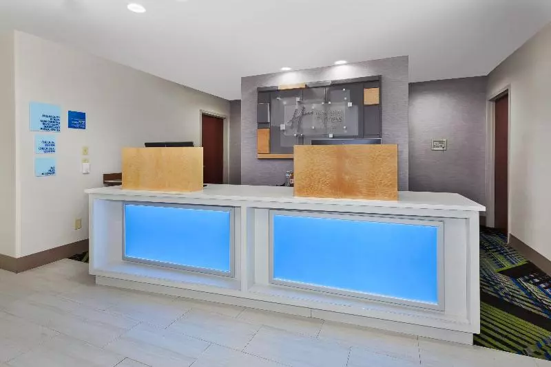 호텔 Holiday Inn Express & Suites Dayton South Franklin By Ihg