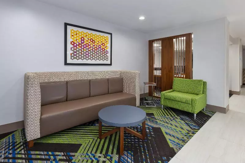 호텔 Holiday Inn Express & Suites Dayton South Franklin By Ihg