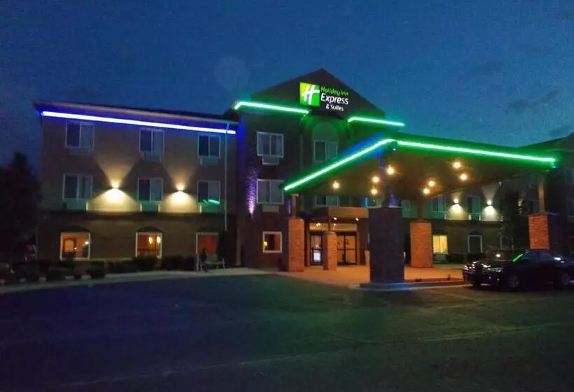 호텔 Holiday Inn Express & Suites Miami, An Ihg