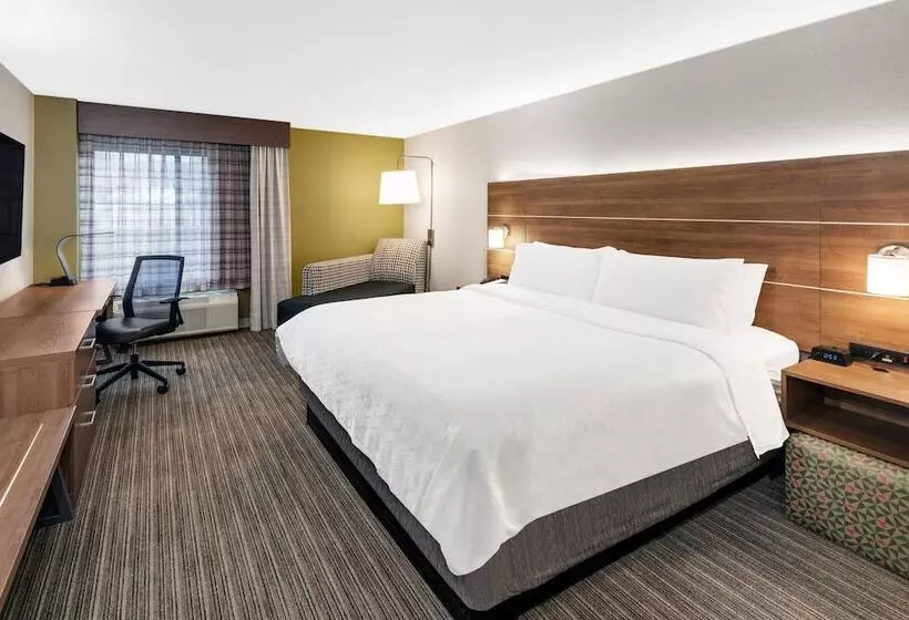 Holiday Inn Express Hotel & Suites Providence Woonsocket, An Ihg