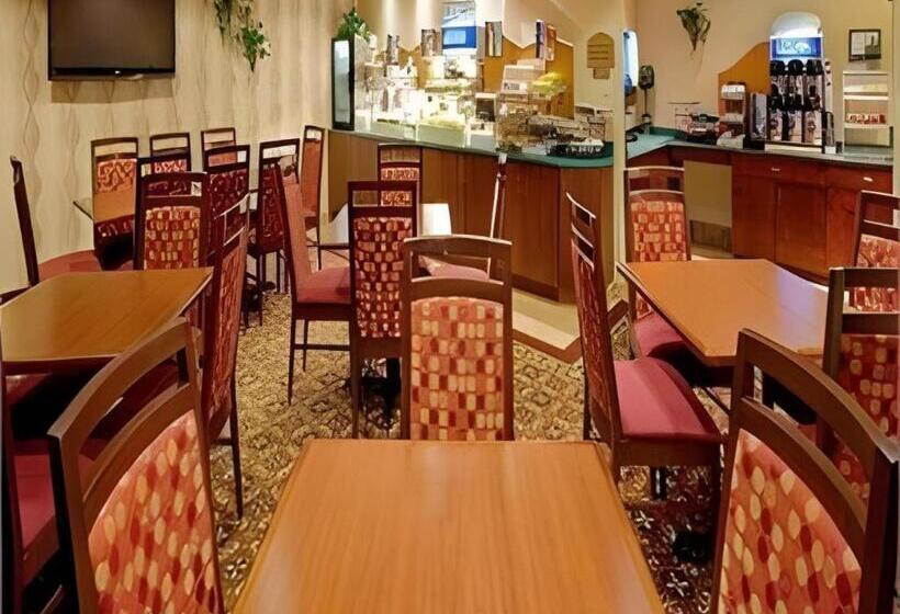 Holiday Inn Express Hotel & Suites Frackville By Ihg